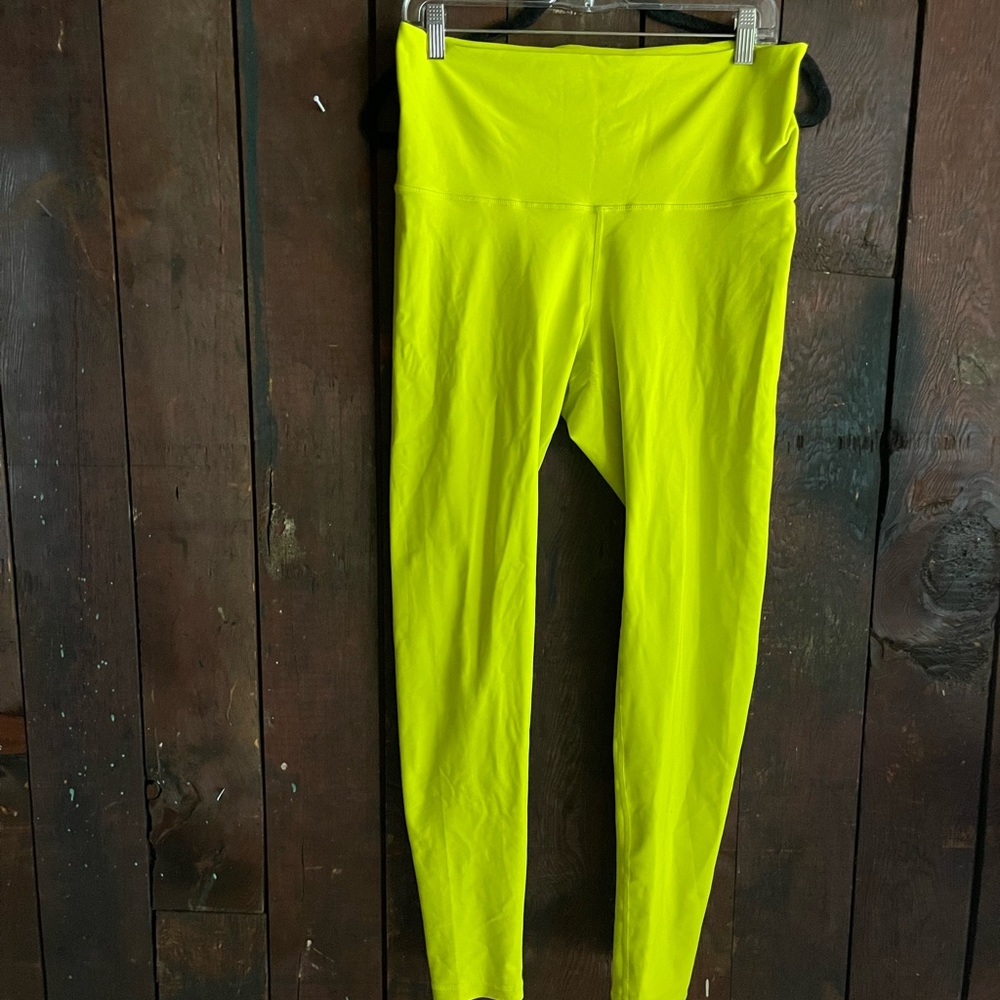 Bright colored chartreuse colored leggings - like new - Picture 3 of 6